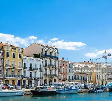 Apartment Joli Studio Au Mont St Clair Avec Vue Sur La Mer Sete